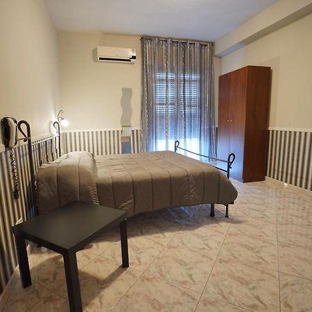 Hotel Stefany Лаго-Патрия Экстерьер фото
