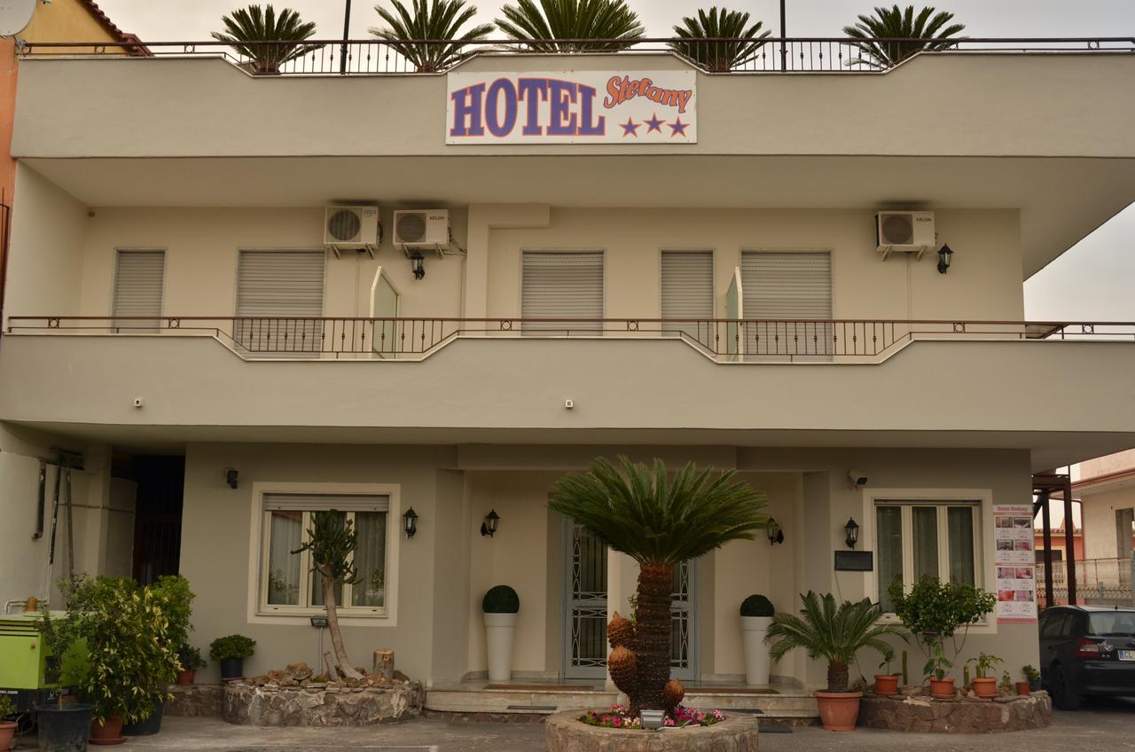 Hotel Stefany Лаго-Патрия Экстерьер фото