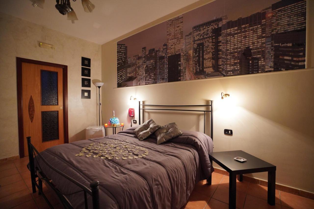 Hotel Stefany Лаго-Патрия Экстерьер фото